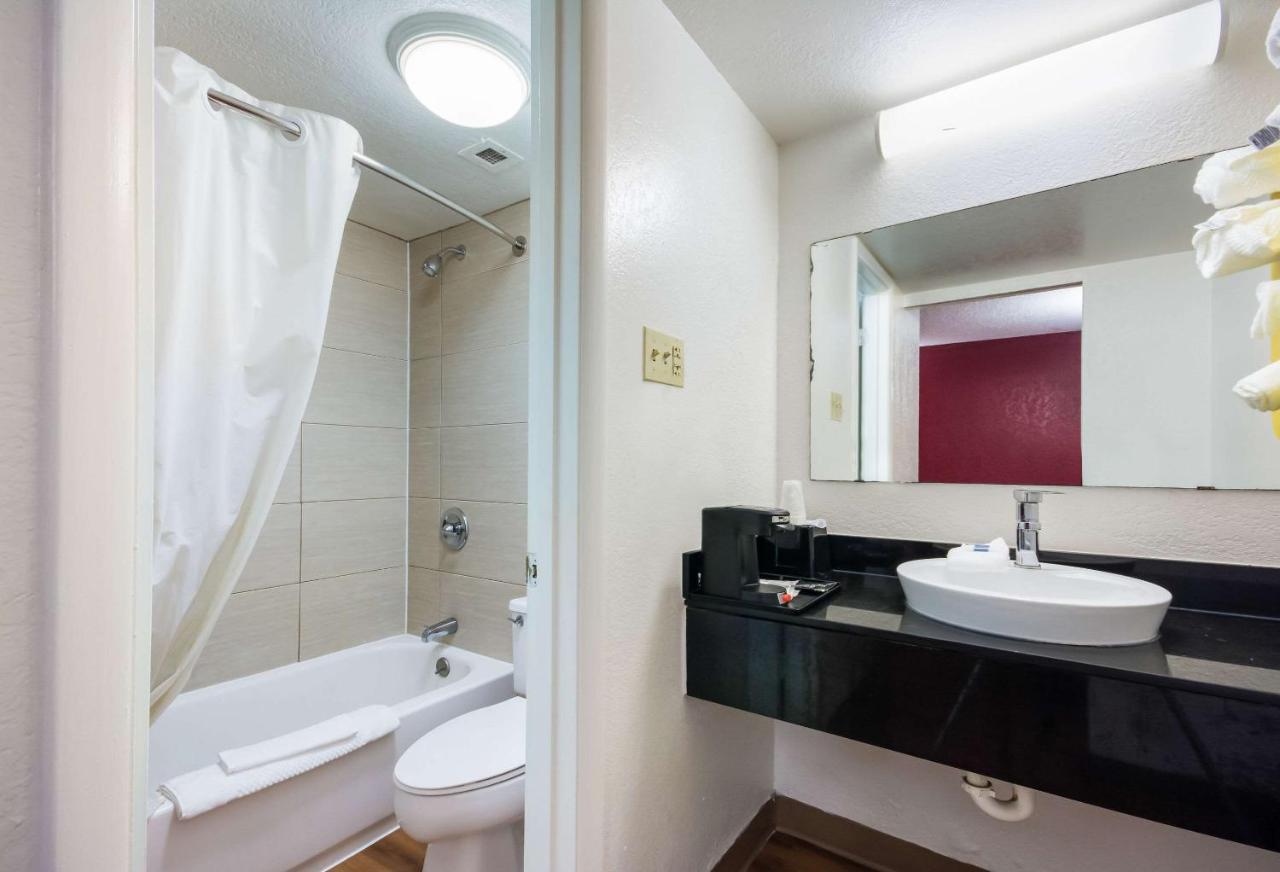Econo Lodge Del City Zewnętrze zdjęcie
