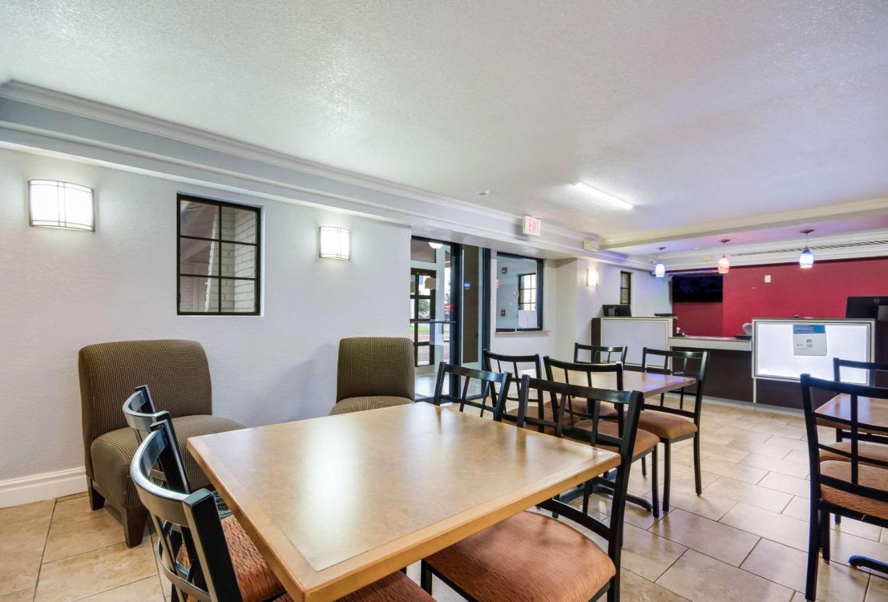 Econo Lodge Del City Zewnętrze zdjęcie