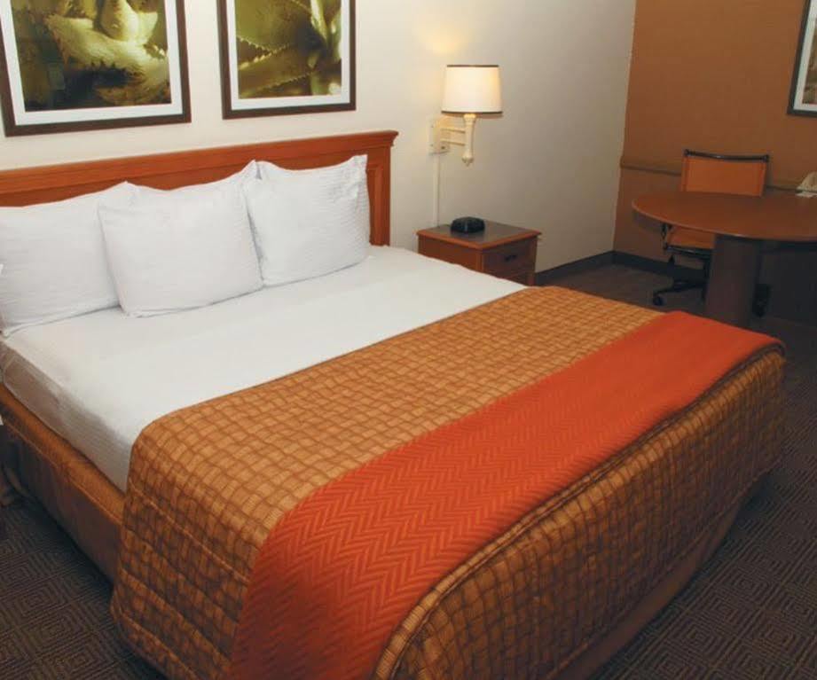 Econo Lodge Del City Zewnętrze zdjęcie